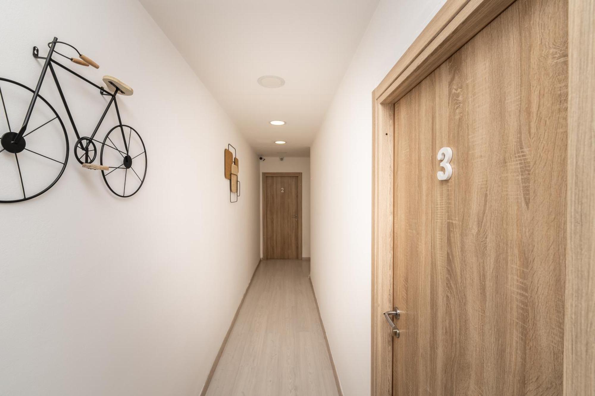 Central Room 128L パレルモ エクステリア 写真